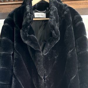 Women’s Calvin Klein faux fur coat black stand up collar